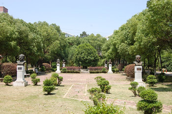 南昌十中民德學(xué)校