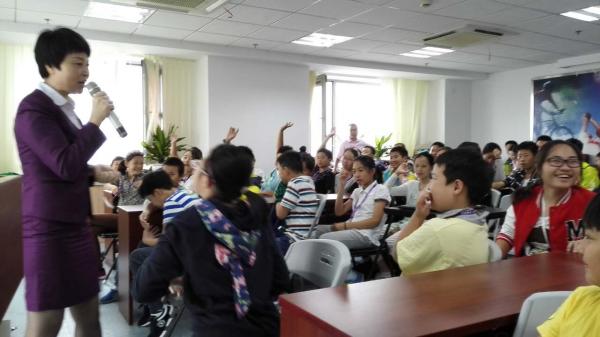 上海腦立方文化傳播有限公司