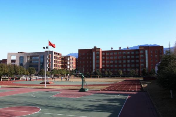 九江市理工職業技術學校