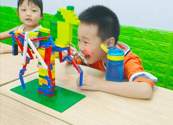 廣州市勇斗士教育科技有限公司