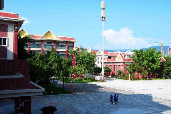 曲靖一中景洪學(xué)校