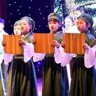 重慶市秀山土家族苗族自治縣新星初級(jí)中學(xué)