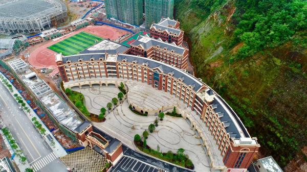 湖南卓煌教育投資有限公司