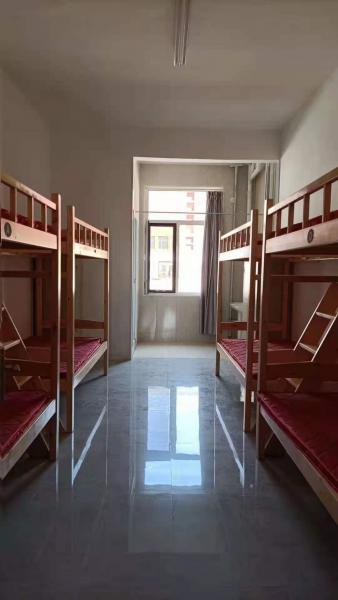 邯鄲市叢臺(tái)區(qū)弘文中學(xué)